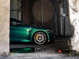 Alfa Romeo Giulia GTAm Style Front Fenders - Carbon Fiber - Raw Finish